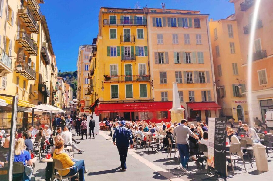 Nice Old Town and Castle Hill: Guided Cultural Walking Tour - The Promenade and Port of Old Nice