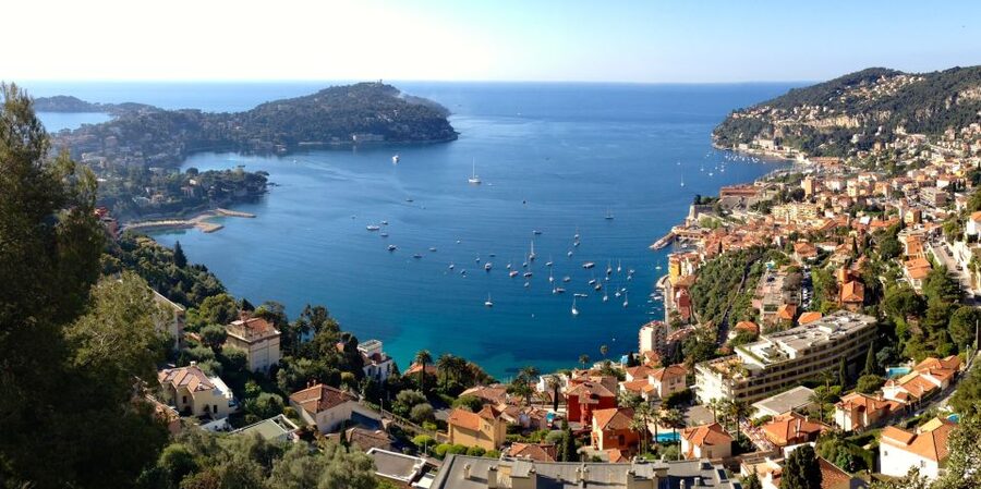 Nice: Panoramic French Riviera E-Bike Tour - Villefranche-sur-Mer: the tour’s best pause
