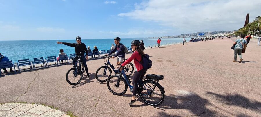Nice: Panoramic French Riviera E-Bike Tour - From the Promenade des Anglais to Rauba Capéu