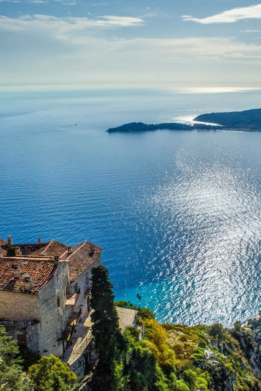 Nice: Private 5-Hour Provence Tour - Monaco: old town sights and Grand Prix roads