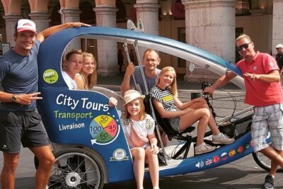 private guided Tour by electric taxi bike