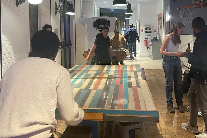 Nice: Pub Crawl Yellow – Social Bars, Games & VIP Club Entry - Practical ways to make the night better