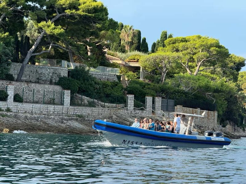 Nice: Secret Riviera Boat Tour to Mala cave with Snorkeling - The first 25 minutes: seeing the Riviera from offshore