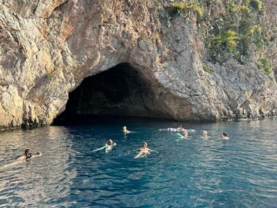 Secret Riviera Boat Tour to Mala cave with Snorkeling