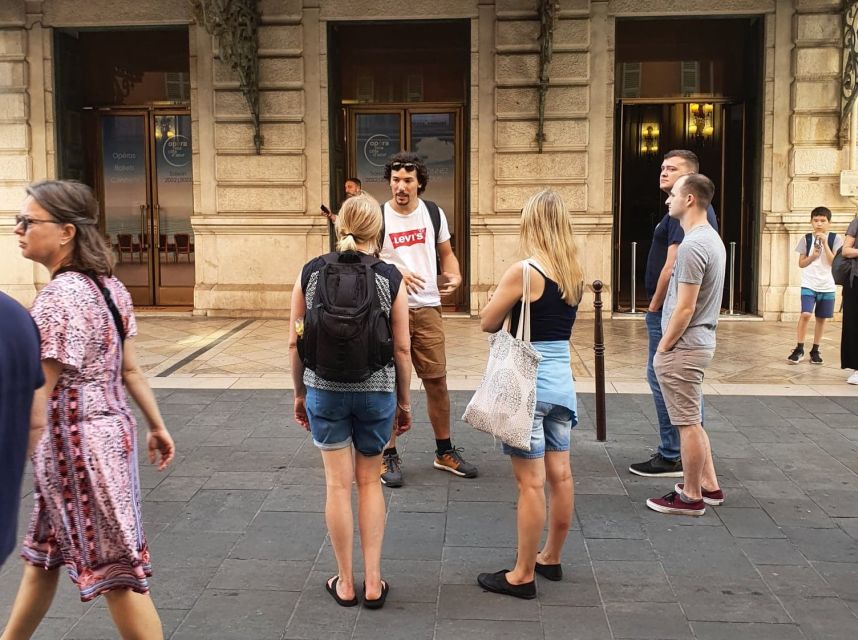 Nice: Sightseeing Walking Tour with certified tour guide - From the Quai des États-Unis to the Promenade