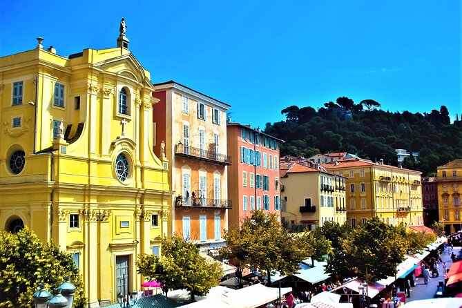 Nice Small-Group Old Town & Castle Hill Cultural Walking Tour with a Local Guide - The guides shape the experience