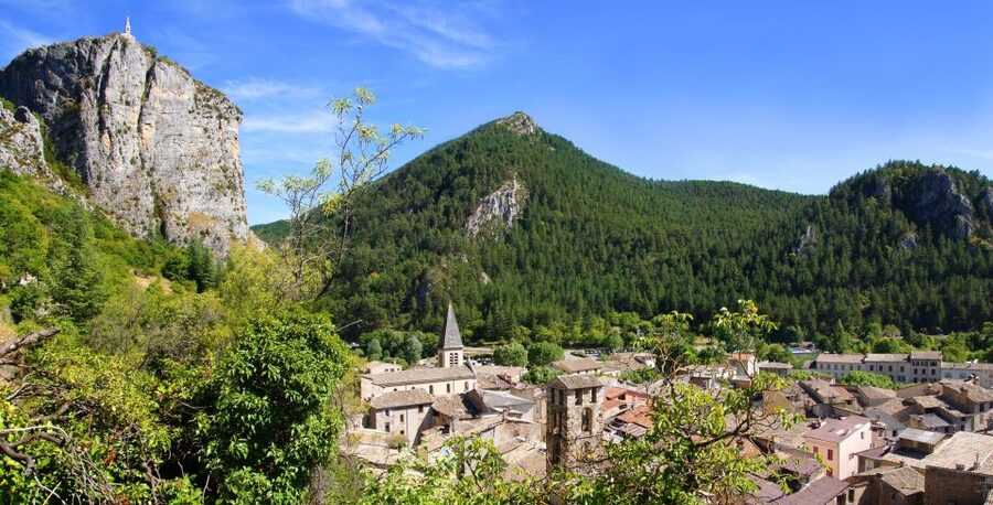 Nice: The Gorges du Verdon and Ste Croix Lake Full-Day Tour - Who will enjoy this tour most