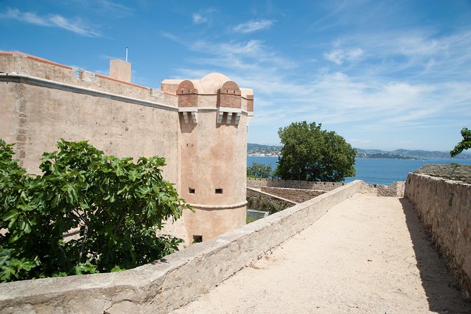 Nice to St Tropez Ferry Ticket and Cruise - Saint-Tropez Citadelle and the best views