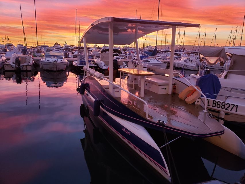 Private catamaran trip in the Bay of Juan les Pins at sunset - Why a solar boat changes the sunset experience