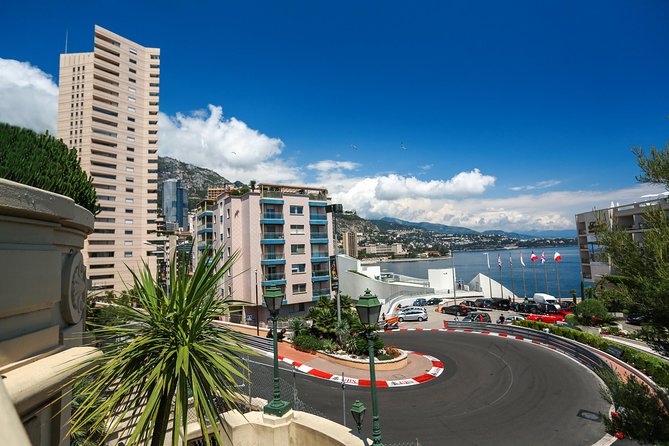 Private Day Trip: The French Riviera by Minivan - Why a private Riviera day makes sense