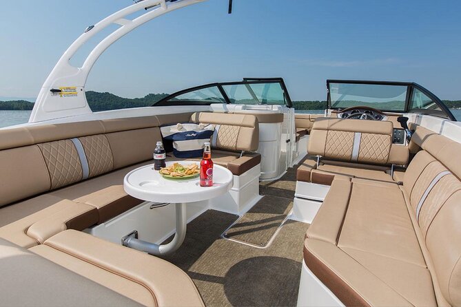 Private escape to discover Cannes & Lerins islands from the sea - Who will enjoy this private Cannes cruise?