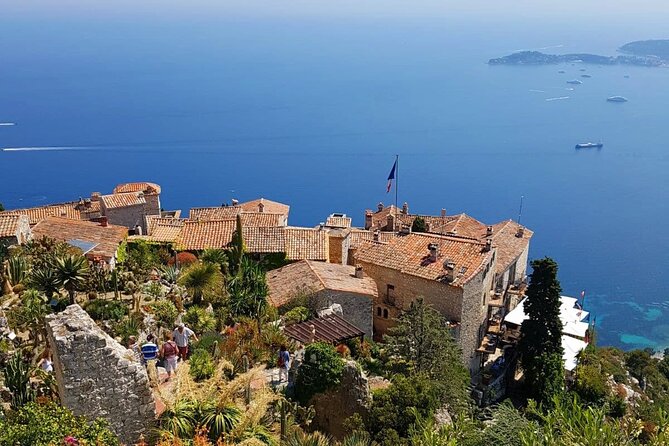 Private excursion Cruise stopover on the French Riviera - Èze, where stone lanes meet the sea