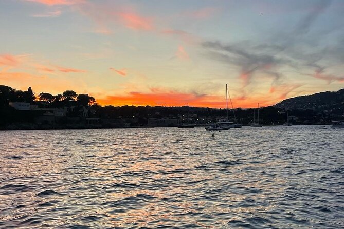 Private Luxury Boat Tour of the Beautiful Riviera Nice / Monaco - Swimming near Èze-sur-Mer