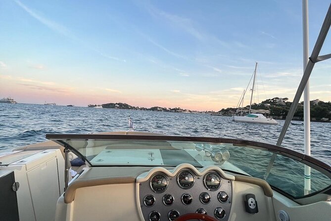 Private Luxury Boat Tour of the Beautiful Riviera Nice / Monaco - Saint-Jean-Cap-Ferrat, the main coastal showpiece