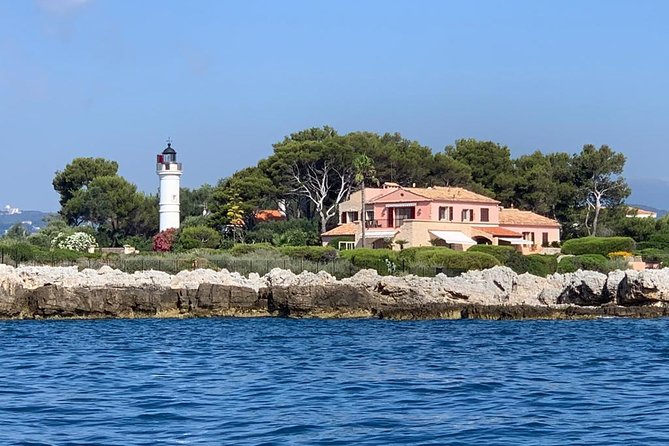 Private ride with sea bath in Solar Catamaran - Leaving Port Gallice in Juan-les-Pins