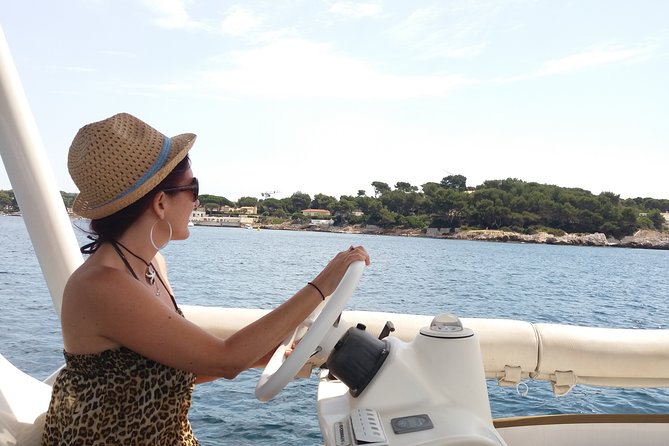 Private Solar Catamaran Cruise in Antibes Juan les Pins - Weather, comfort, and what to bring