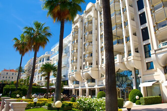 Private tour French Riviera Shopping & Lunch in St Paul de Vence - How flexible is the day?