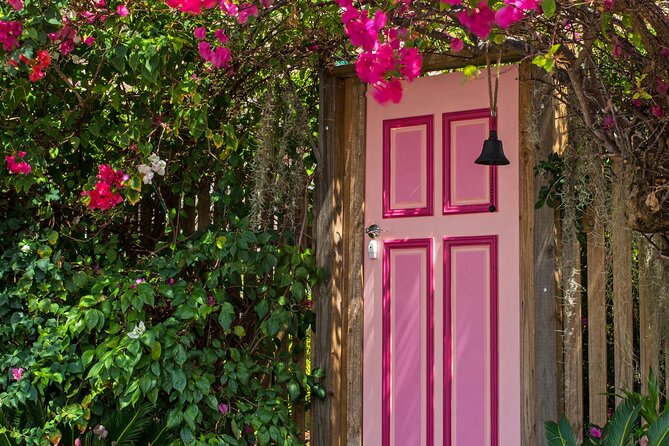 Private Tour from Saint-Tropez to the flowers city - Ramatuelle: a short town visit near Saint-Tropez