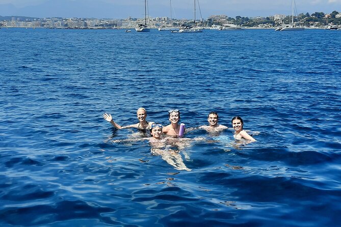Private tour on a sailboat Swim and stand up paddle Antibes cape - How much value does the $782.65 group price offer?