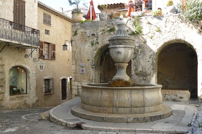 Provence Organic Wine Tasting Half Day Tour from Nice - The pickup question in Nice