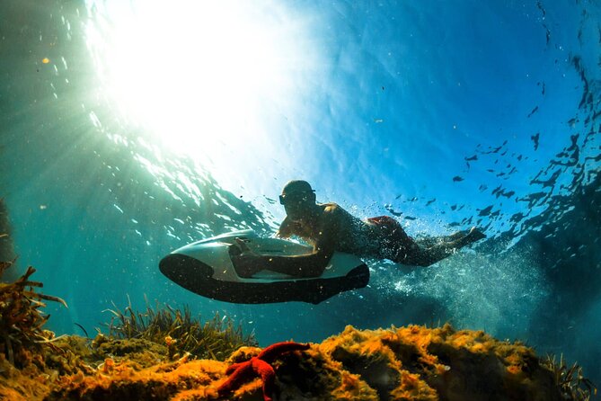 Session of 30 minutes of Unique Sensations in Underwater Scooter - How the activity works for families and first-timers
