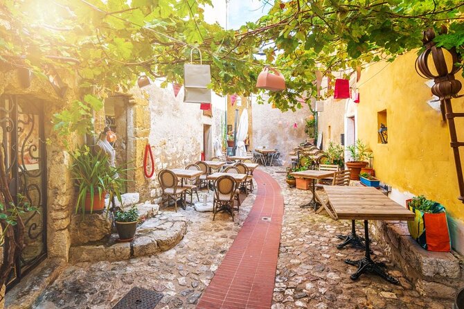 Shore excursion to Nice Eze Monaco Monte Carlo from Villefranche - The guide can make or break the day