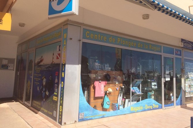Snorkeling - By boat on site in the Bay of Cannes or Estérel - Who should book this Cannes snorkeling trip