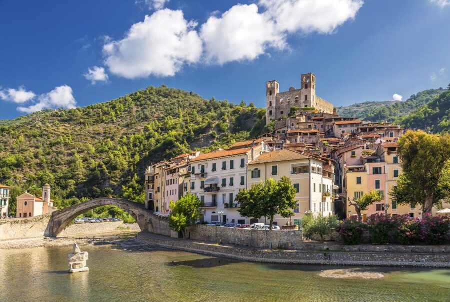 The Italian Riviera: Full-Day Tour from Nice - Crossing from Nice into the Italian Riviera