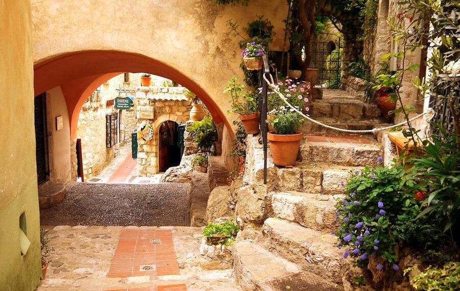 Ville Franche: Private 5-Hour Sightseeing Tour - Riviera viewpoints above Nice and Cap Ferrat