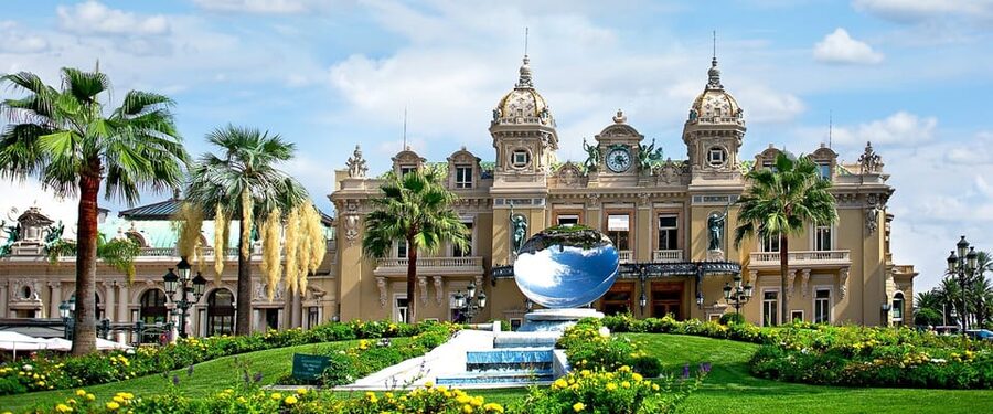 Ville Franche: Private 5-Hour Sightseeing Tour - Monaco Old Town, palace views, and the 11:50AM guard change