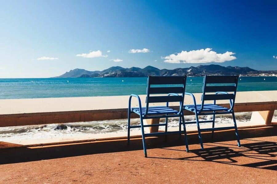 Visit Saint Paul de Vence, Antibes, and Cannes: 7-Hour Tour - Cannes: film-festival fame and a practical lunch stop